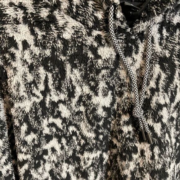 Athleta Tugga Sherpa Hoodie - Picture 8 of 13